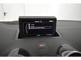 Audi A1 Sportback 1.4 TFSI Attrac Pano PDC Stoel Ver Bose Audio Key-less thumbnail 25