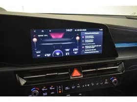Kia Niro EV ExecutiveLine 64.8 kWh SOH 100% W Pomp Pano Cam Vol Leder Dhoek El-Aklep + Stoel thumbnail 29
