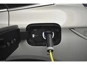 DS DS 7 Crossback E-Tense PHEV 4x4 Bastille+ thumbnail 3