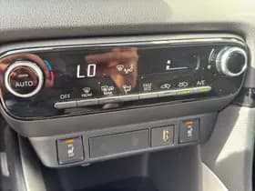 Toyota Yaris 1.5 Hybrid Active thumbnail 23