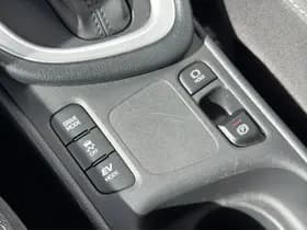 Toyota Yaris 1.5 Hybrid Active thumbnail 26