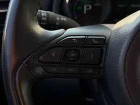 Toyota Yaris 1.5 Hybrid Dynamic thumbnail 10