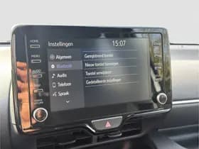 Toyota Yaris 1.5 Hybrid Dynamic thumbnail 12