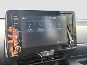 Toyota Yaris 1.5 Hybrid Dynamic thumbnail 13