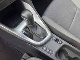 Toyota Yaris 1.5 Hybrid Dynamic thumbnail 16
