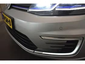 Volkswagen E-Golf 100KW 136PK SOH 100% Camera Warmtepomp Virtual Disc Pro Groot Navi Dodeh detectie thumbnail 22