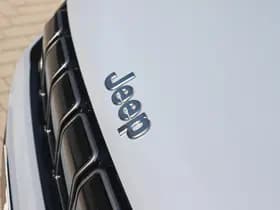 Jeep Avenger 1.2 e-Hybrid Summit | Navi | JBL | Camera | Winter | 18" thumbnail 6