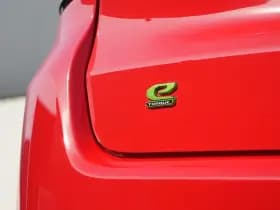 Jeep Compass 1.5T e-Hybrid 130 PK S | Leder | Winter | Camera | LED | 19" thumbnail 12