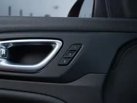 Jeep Compass 1.5T e-Hybrid 130 PK S | Leder | Winter | Camera | LED | 19" thumbnail 16