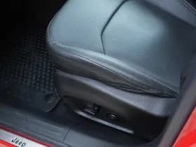 Jeep Compass 1.5T e-Hybrid 130 PK S | Leder | Winter | Camera | LED | 19" thumbnail 18