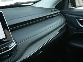 Jeep Compass 1.5T e-Hybrid 130 PK S | Leder | Winter | Camera | LED | 19" thumbnail 23