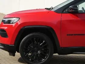 Jeep Compass 1.5T e-Hybrid 130 PK S | Leder | Winter | Camera | LED | 19" thumbnail 9