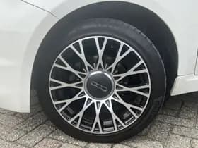 Fiat 500C TwinAir Turbo 80 PK Collezione | Navi | Carplay | Clima | 16" thumbnail 3