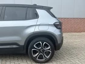 Jeep Avenger Summit 54kWh | Navi | Carplay | Camera | Clima | 18" thumbnail 11