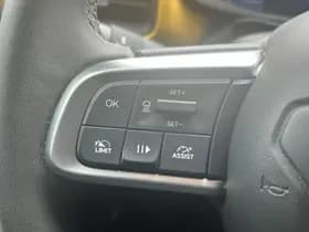 Jeep Avenger Summit 54kWh | Navi | Carplay | Camera | Clima | 18" thumbnail 25