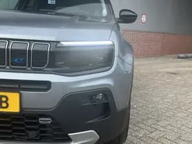 Jeep Avenger Summit 54kWh | Navi | Carplay | Camera | Clima | 18" thumbnail 8