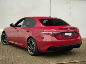 Alfa Romeo Giulia 2.0 Turbo 280 PK Competizione Q4 AWD | Pano | Veloce | 19" VERKOCHT thumbnail 19