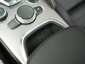 Alfa Romeo Giulia 2.0 Turbo 280 PK Competizione Q4 AWD | Pano | Veloce | 19" VERKOCHT thumbnail 50