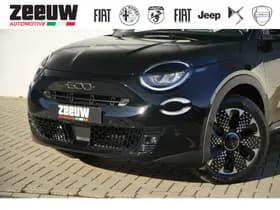 Fiat 600 1.2 Hybrid 110 PK La Prima | Navi | Camera | Carplay | Leder VERKOCHT thumbnail 2