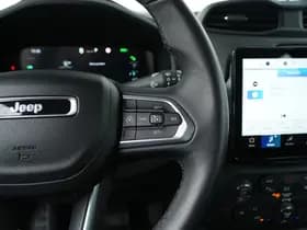 Jeep Renegade 4xe 240 PK Hybrid Trailhawk | Navi | Leder | Camera | Winter thumbnail 17