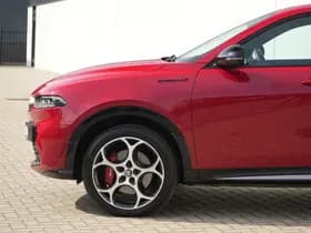 Alfa Romeo Tonale 1.3T PHEV 280 PK Edizione Speciale | Leder | Harman | Winter thumbnail 9