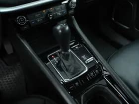 Jeep Compass 4xe 240 PK Hybrid S | Leder | Navi | Winter | Trekhaak | 19" thumbnail 16