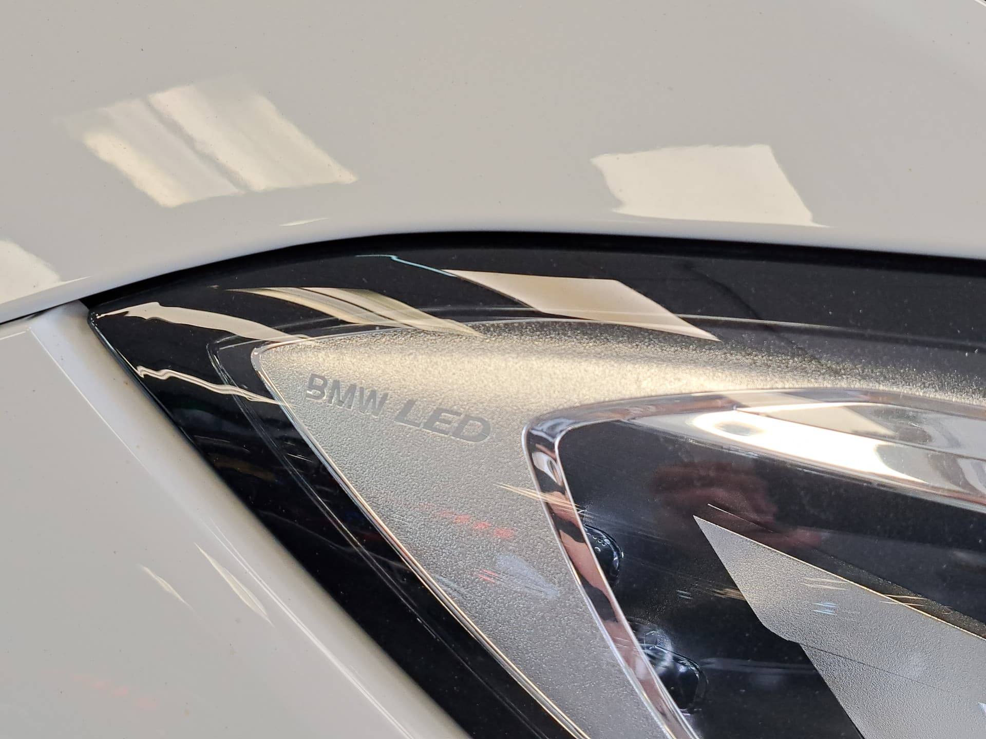 BMW 3 Serie 318i Executive thumbnail 6