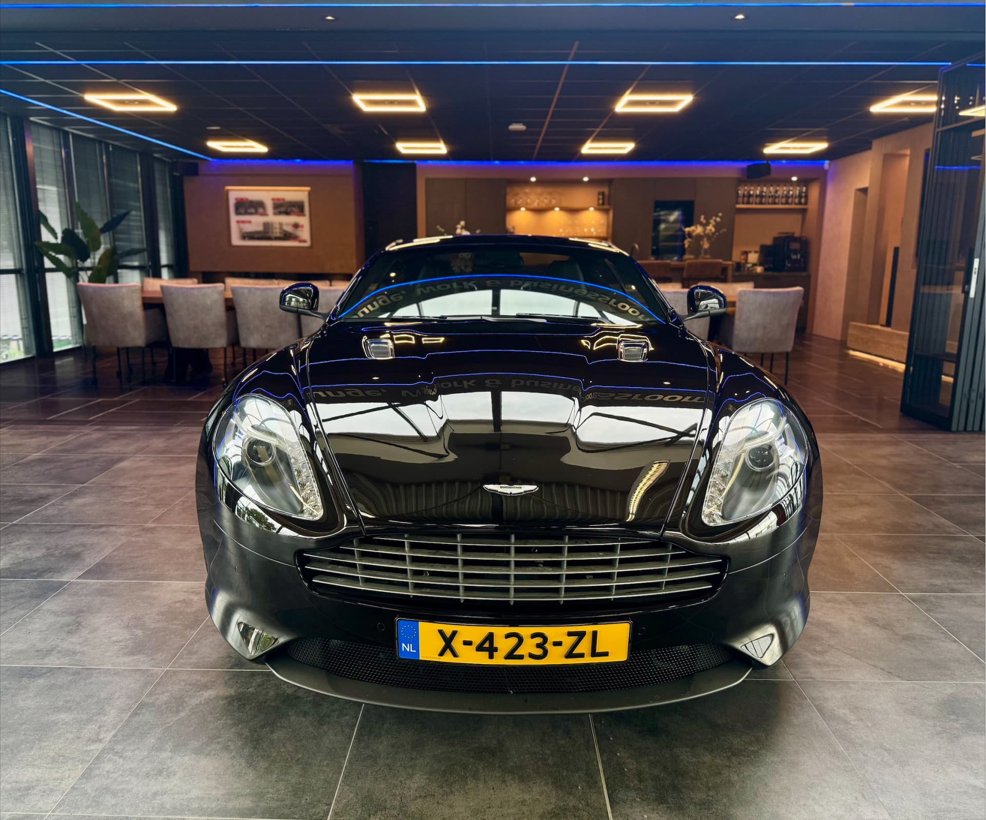 Aston Martin V12 Virage 6.0 V12 thumbnail 12