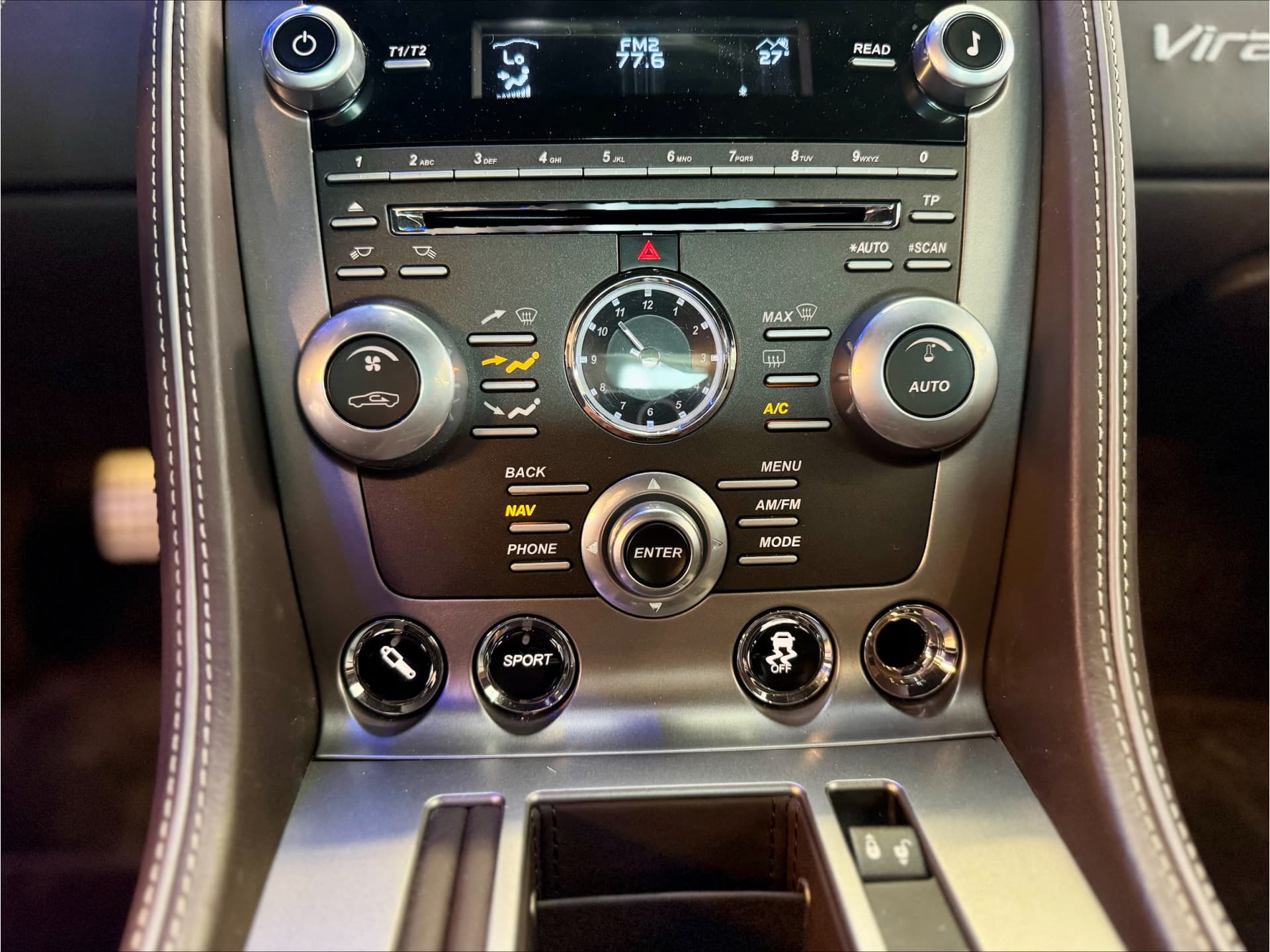 Aston Martin V12 Virage 6.0 V12 thumbnail 17