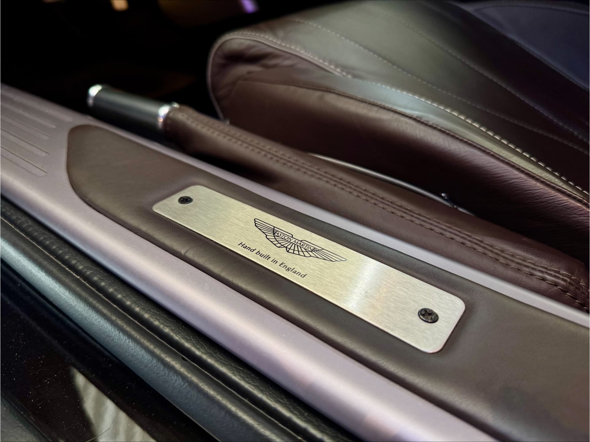 Aston Martin V12 Virage 6.0 V12 thumbnail 26