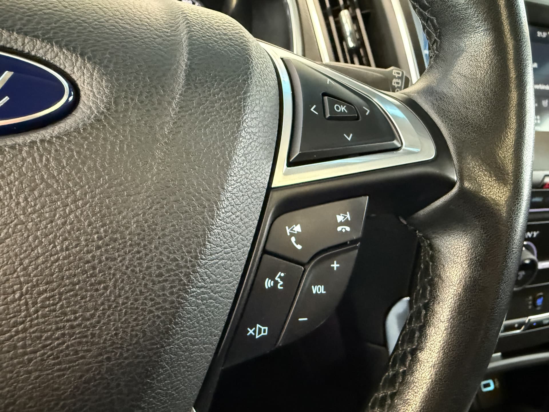 Ford Edge 2.0 TDCI Sport thumbnail 11