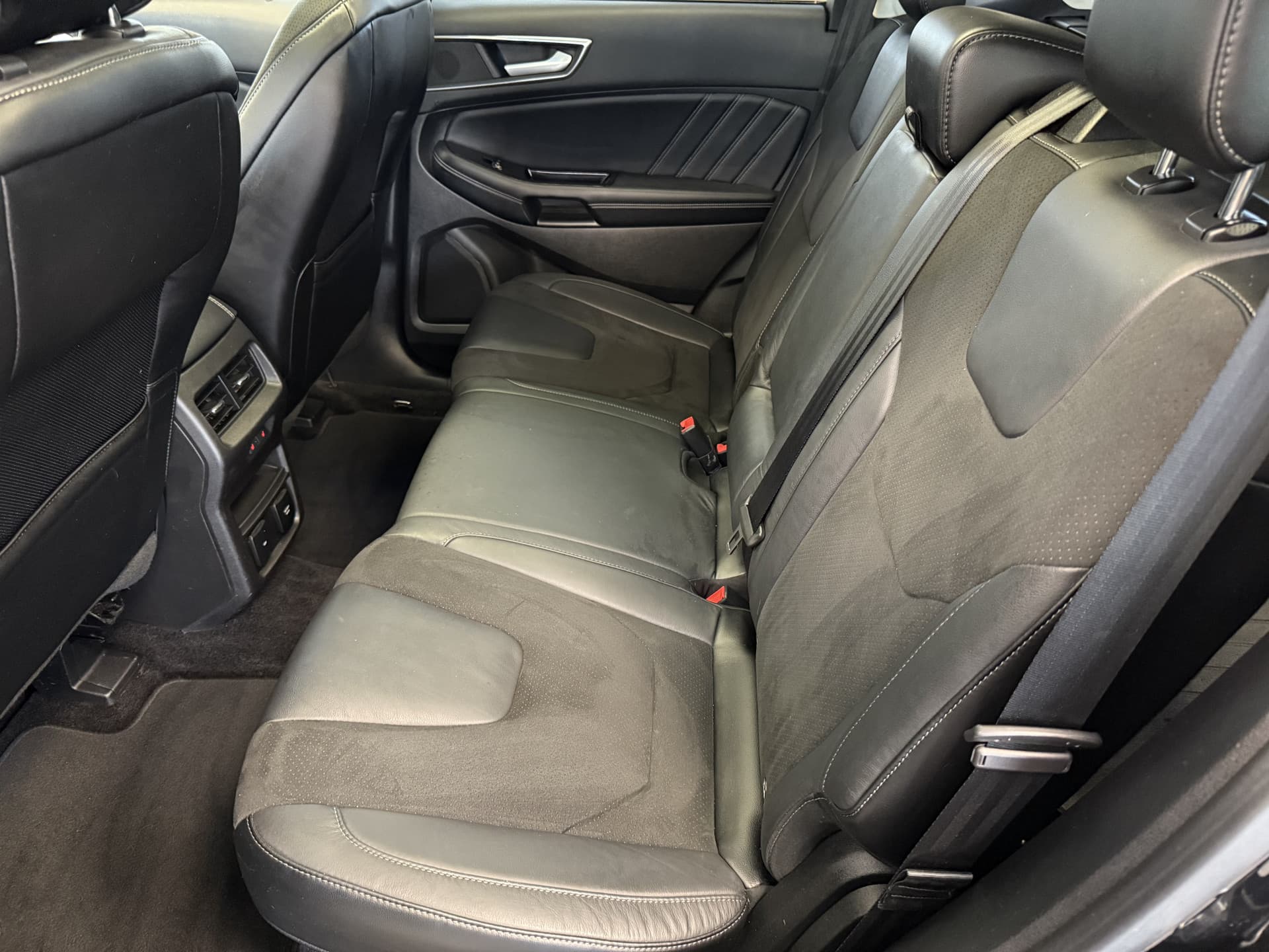 Ford Edge 2.0 TDCI Sport thumbnail 18