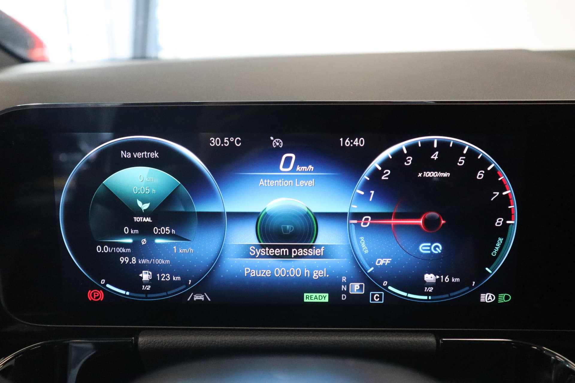 Mercedes-Benz GLA 250 e Business Solution AMG Limited thumbnail 14