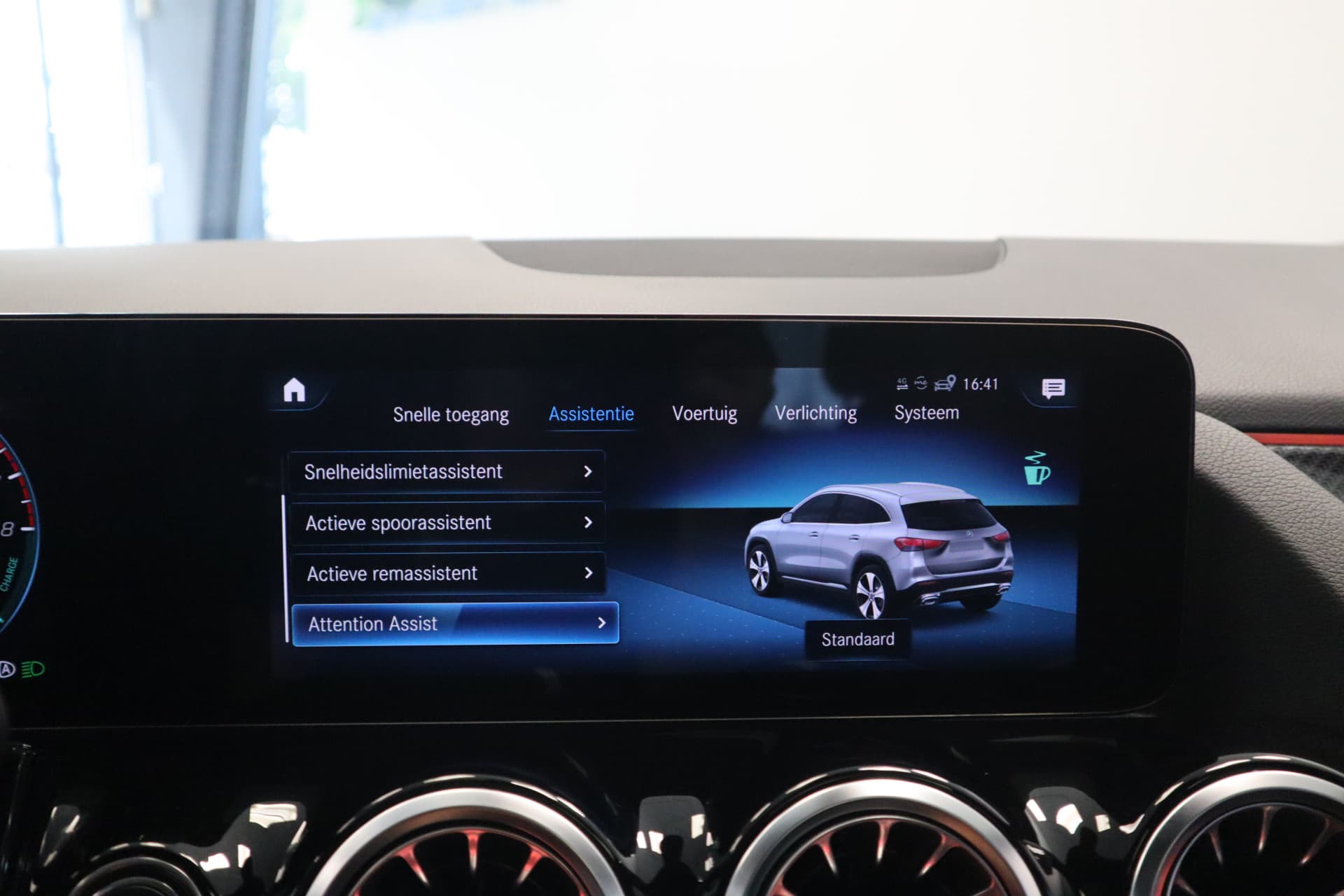 Mercedes-Benz GLA 250 e Business Solution AMG Limited thumbnail 20