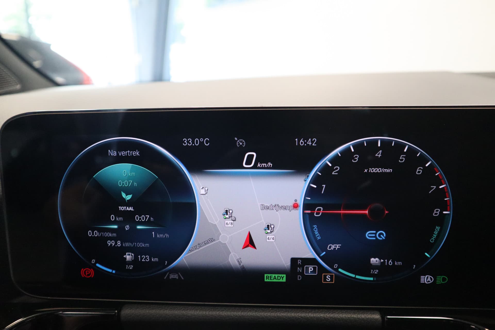 Mercedes-Benz GLA 250 e Business Solution AMG Limited thumbnail 21