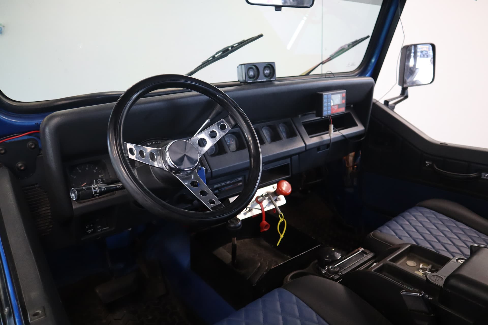 Jeep Wrangler 4.0i Softtop 4WD Luxe Leder Automaat thumbnail 5