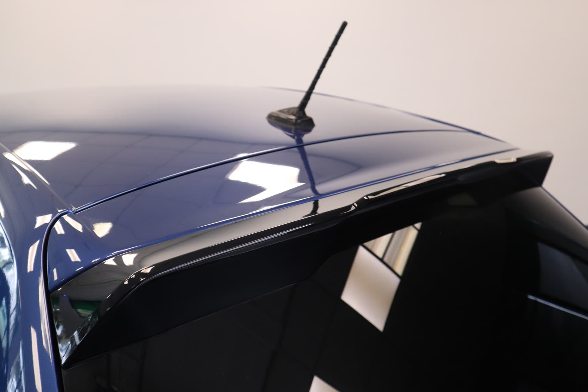 Volkswagen Polo 1.0 TSI R-Line Edition thumbnail 5