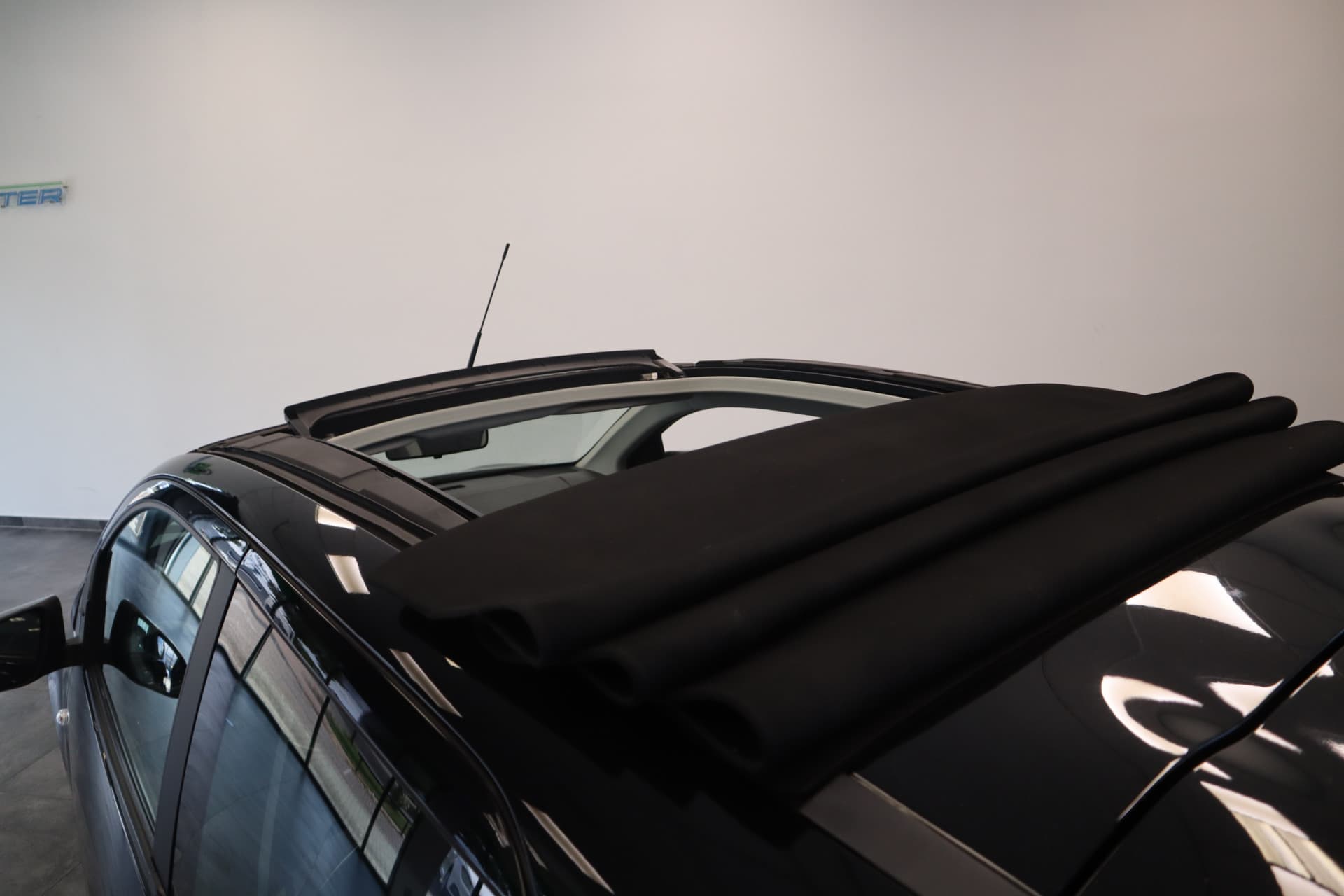 Toyota Aygo 1.0 VVT-i x-play limited thumbnail 4