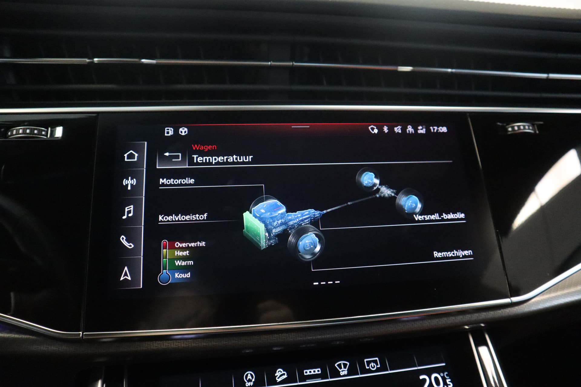 Audi Q8 4.0 TFSI RS Q8 quattro thumbnail 31