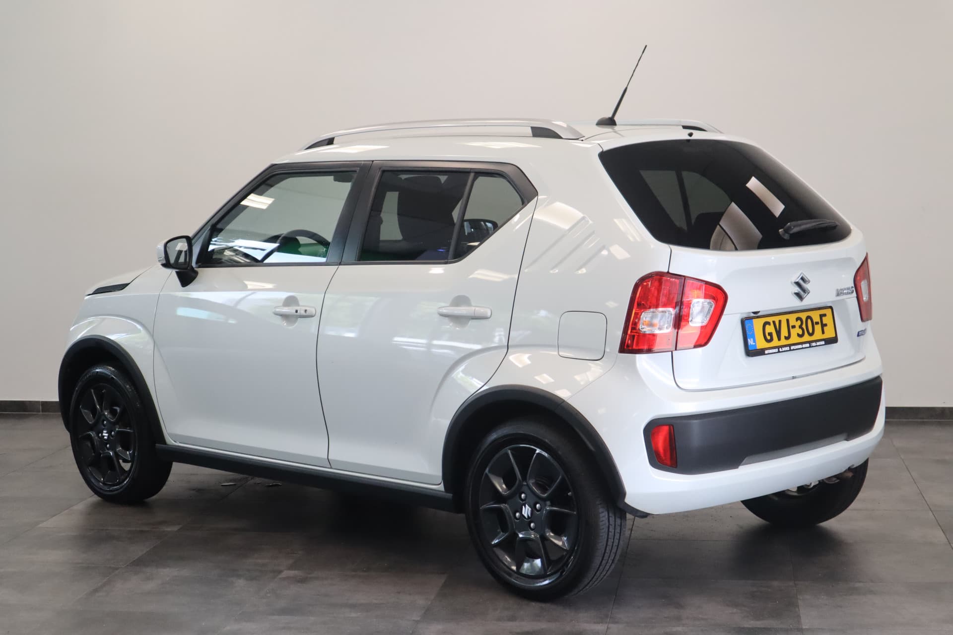 Suzuki Ignis 1.2 Smart Hybrid Select thumbnail 3