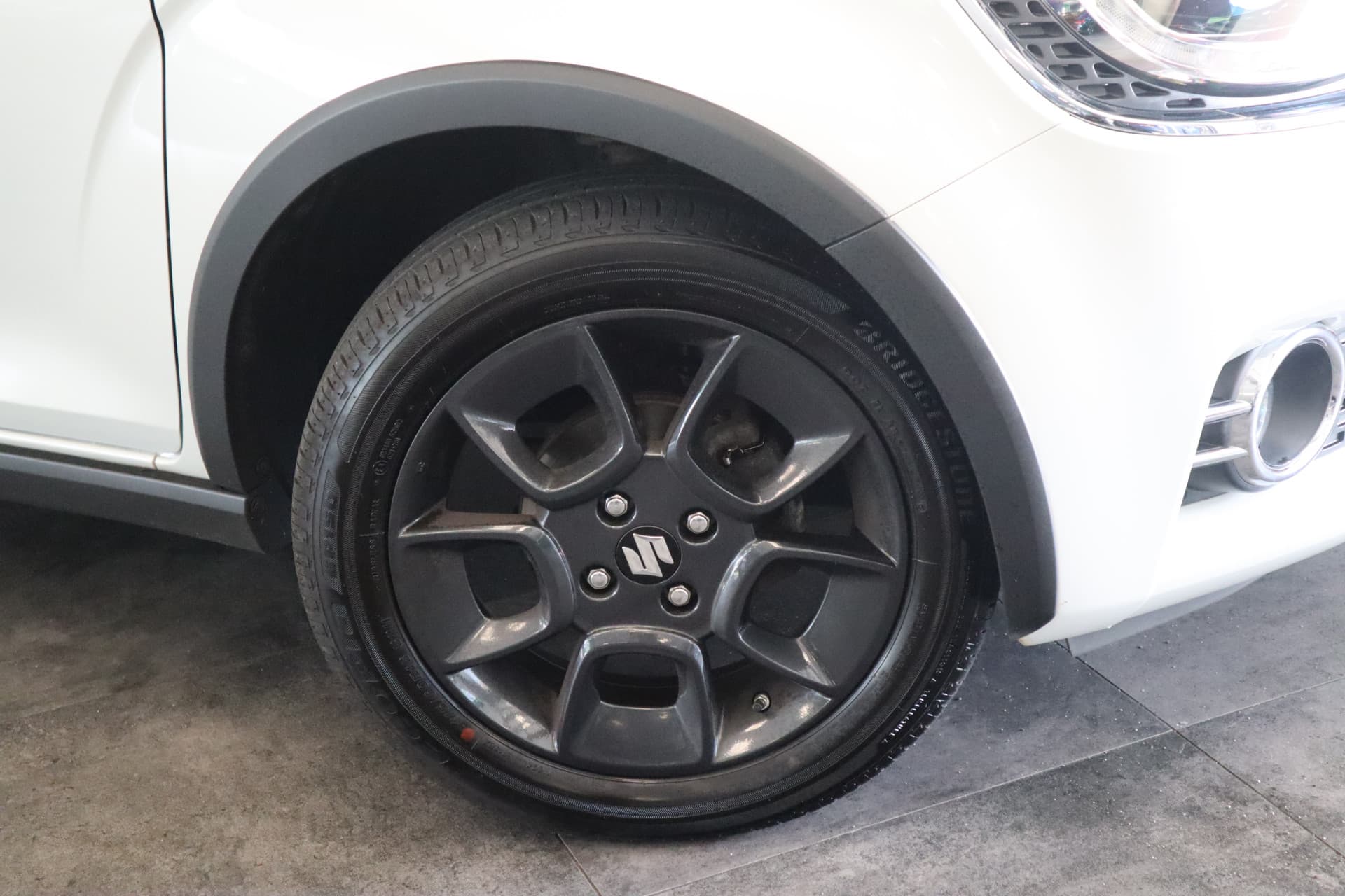 Suzuki Ignis 1.2 Smart Hybrid Select thumbnail 5