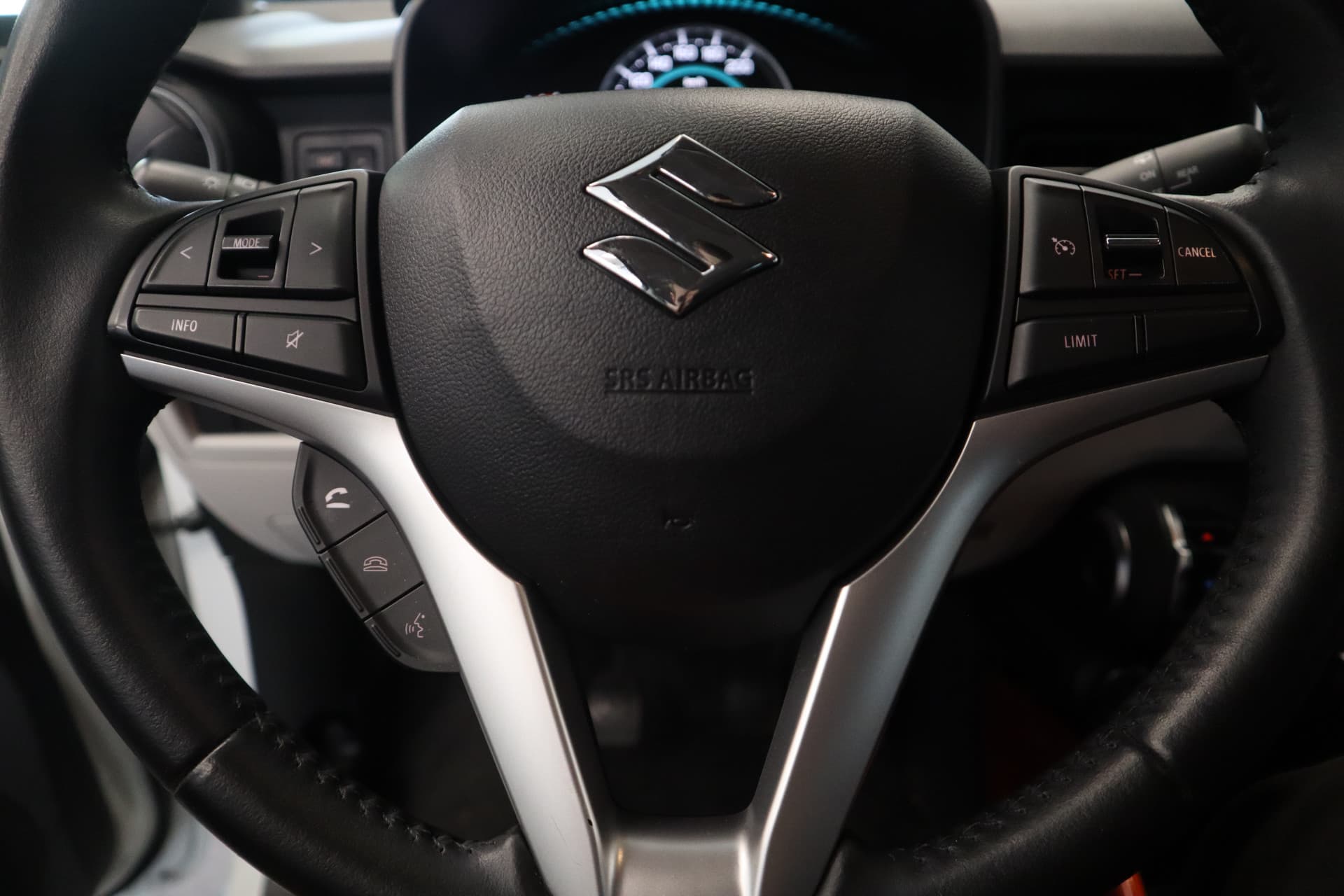 Suzuki Ignis 1.2 Smart Hybrid Select thumbnail 9