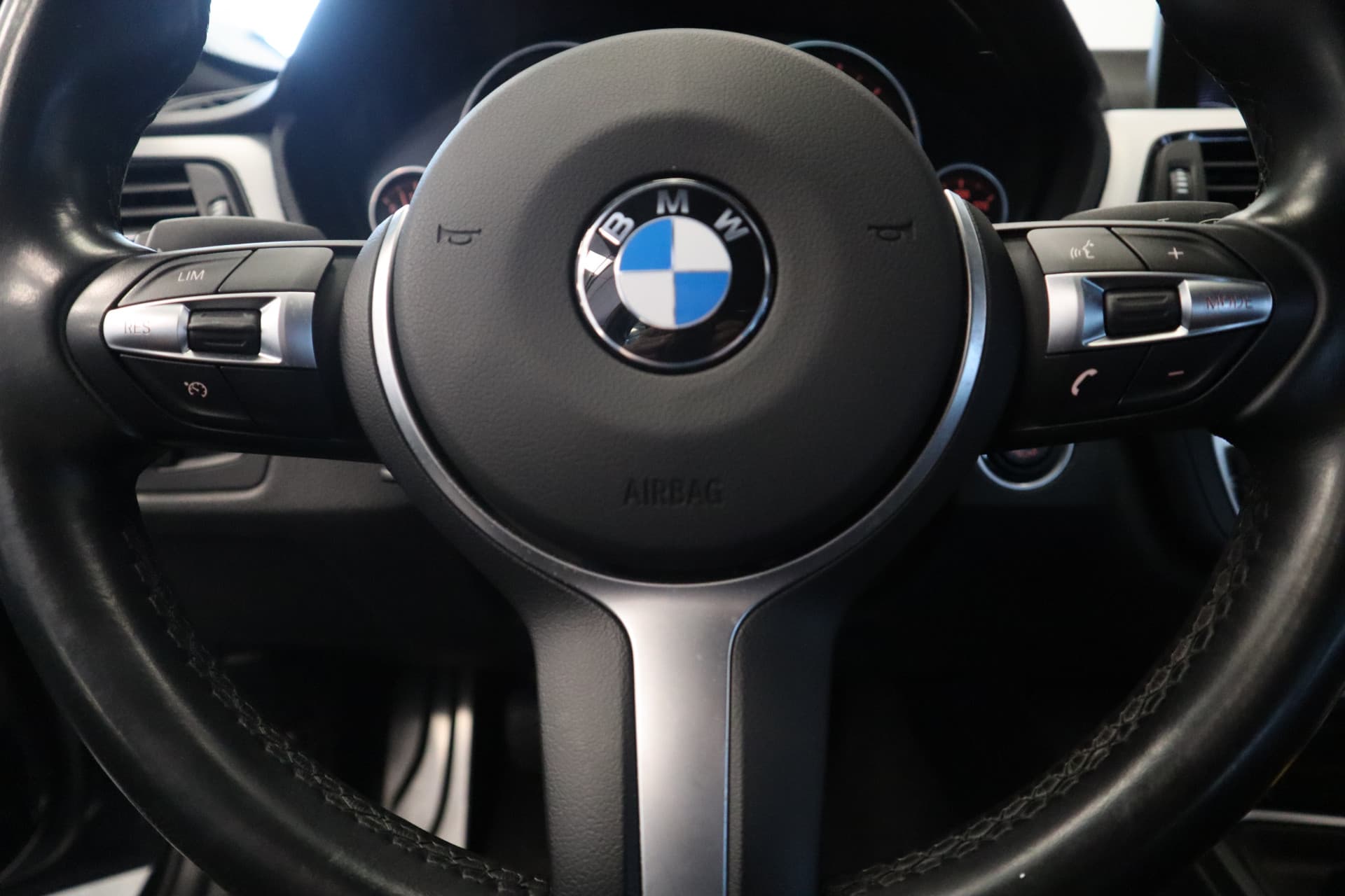 BMW 3 Serie 316i M-sport Executive thumbnail 10