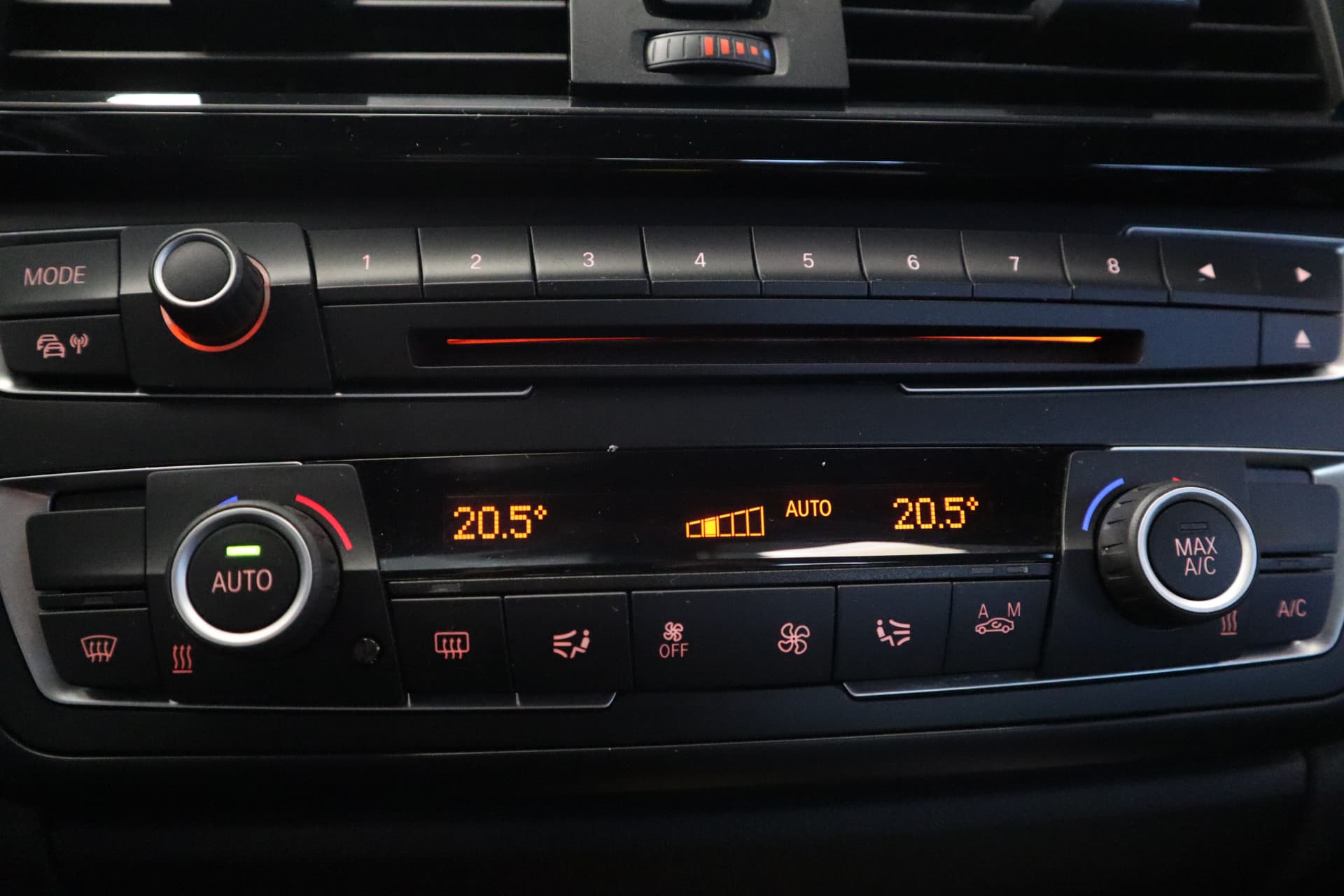 BMW 3 Serie 316i M-sport Executive thumbnail 13