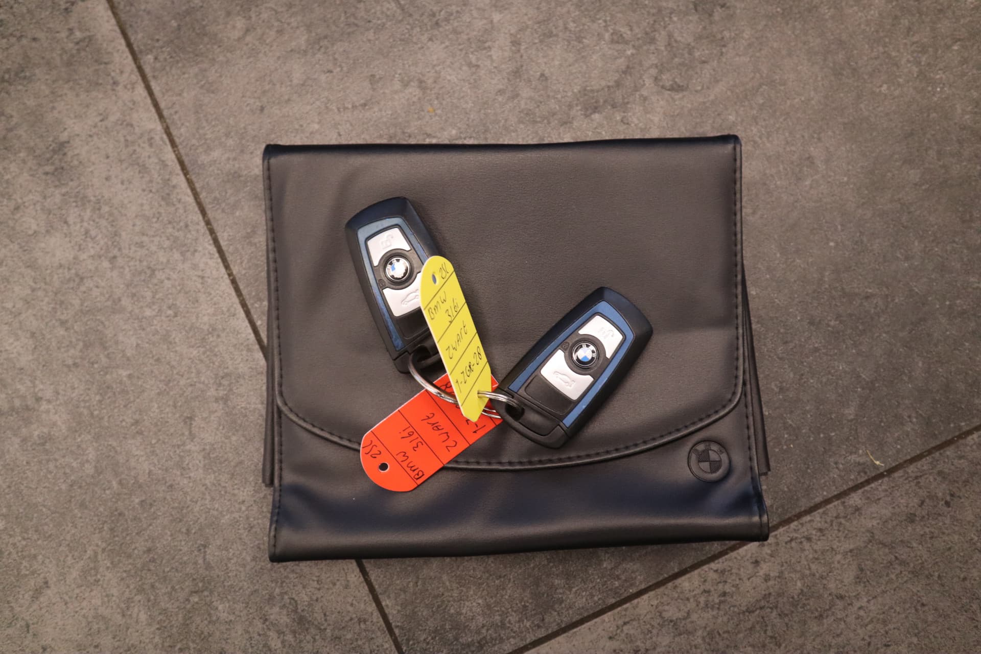 BMW 3 Serie 316i M-sport Executive thumbnail 20