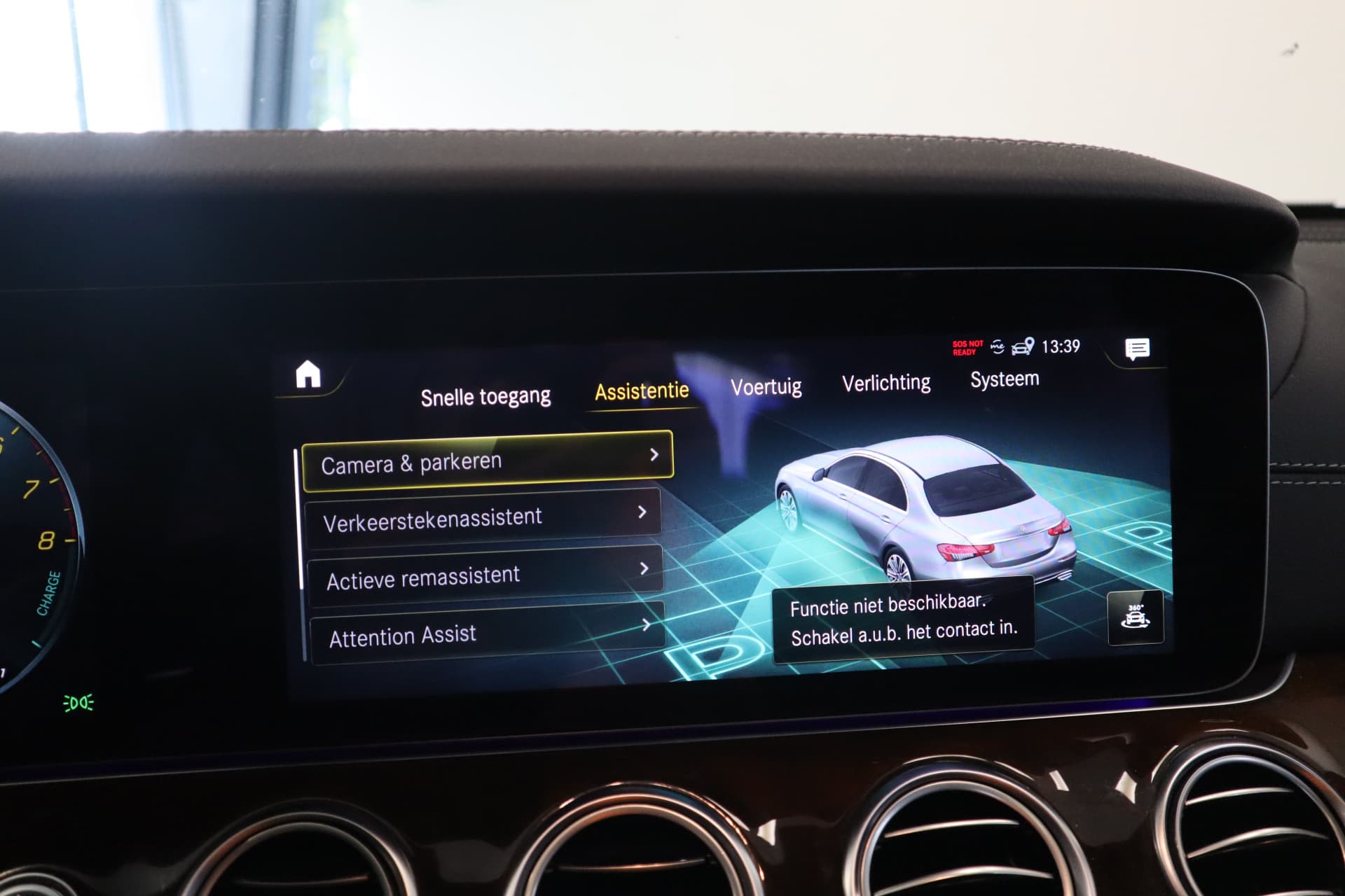 Mercedes-Benz E-Klasse 300 e AMG Line thumbnail 19