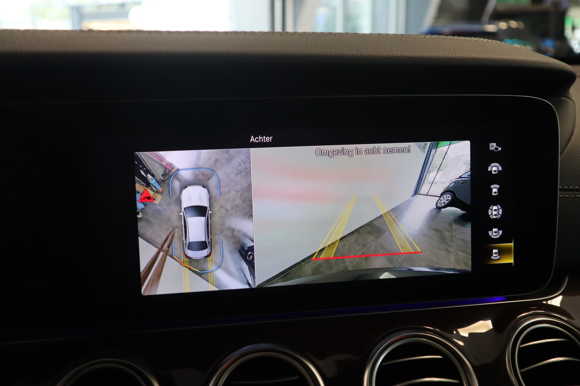 Mercedes-Benz E-Klasse 300 e AMG Line thumbnail 22