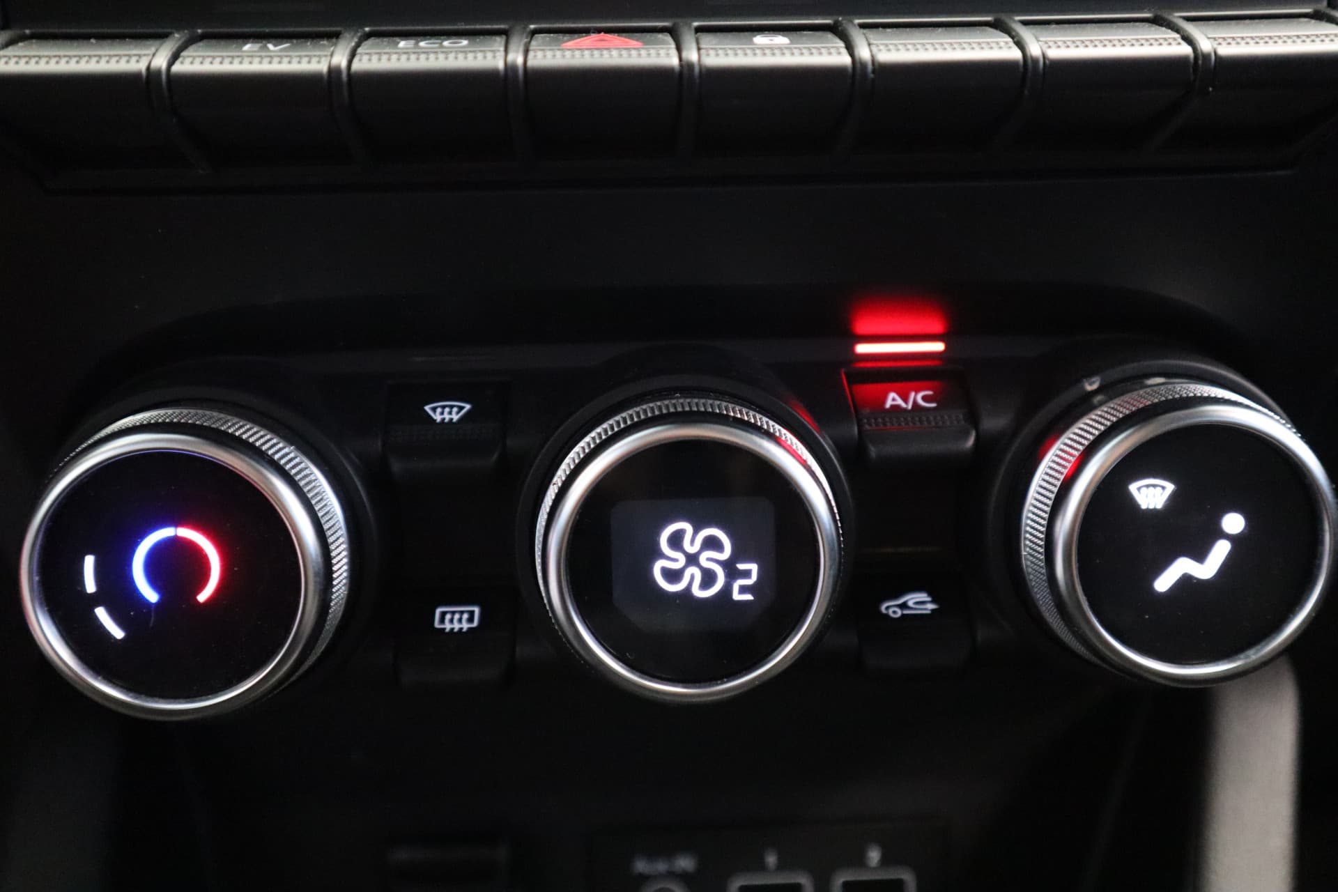 Renault Clio 1.6 E-Tech Hybrid 145 Evolution thumbnail 10