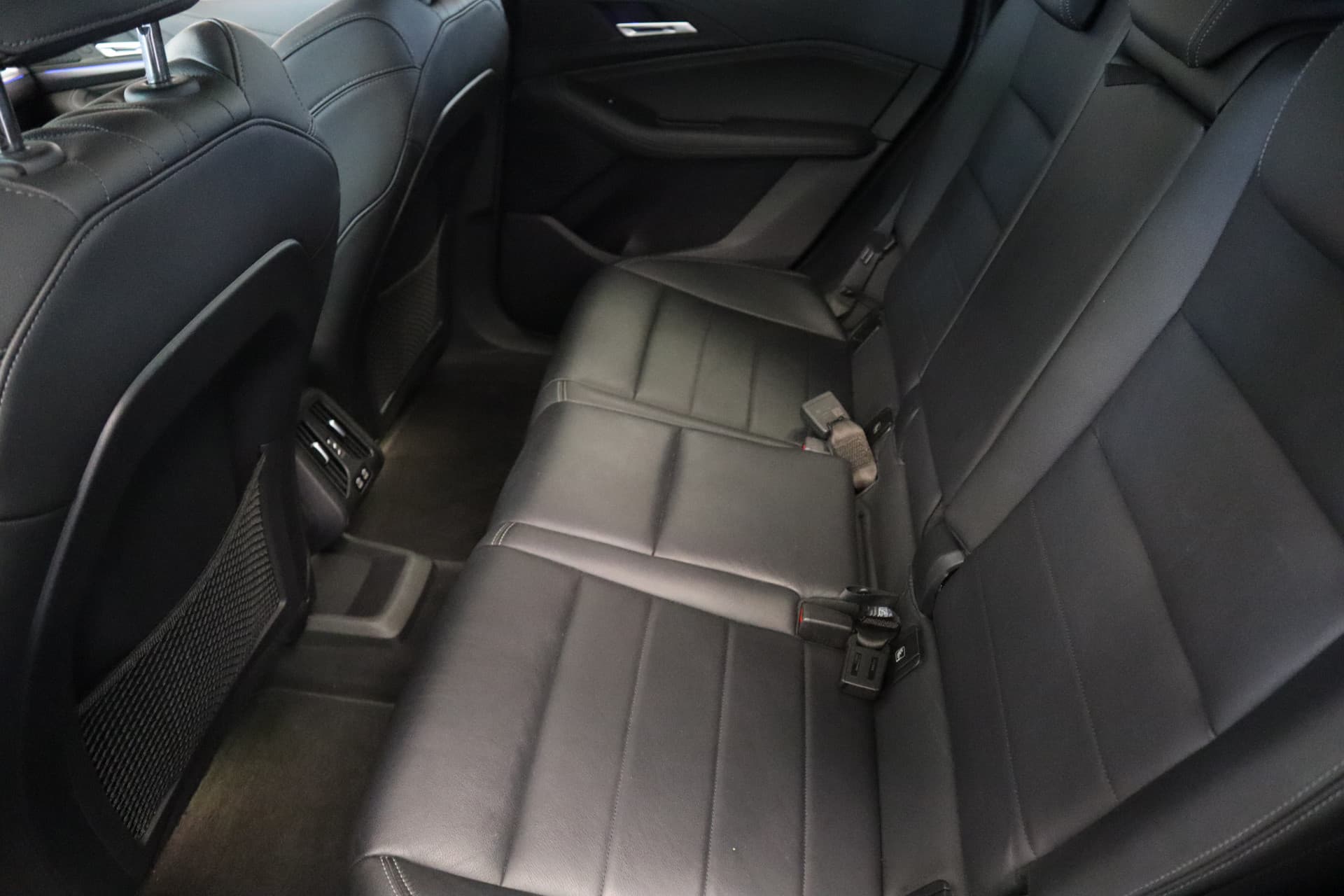 BMW 2 Serie Active Tourer M-Sport 225e xDrive thumbnail 25