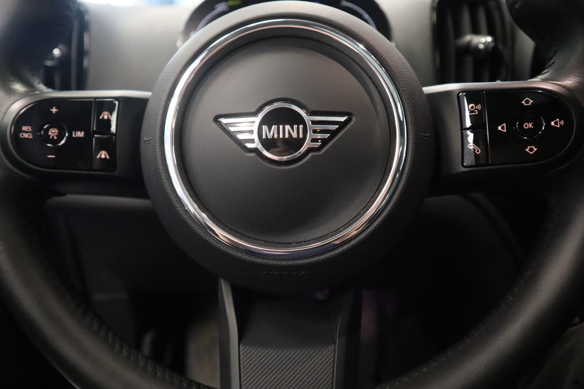 MINI Countryman Mini 2.0 Cooper S E ALL4 Untamed Edition thumbnail 13